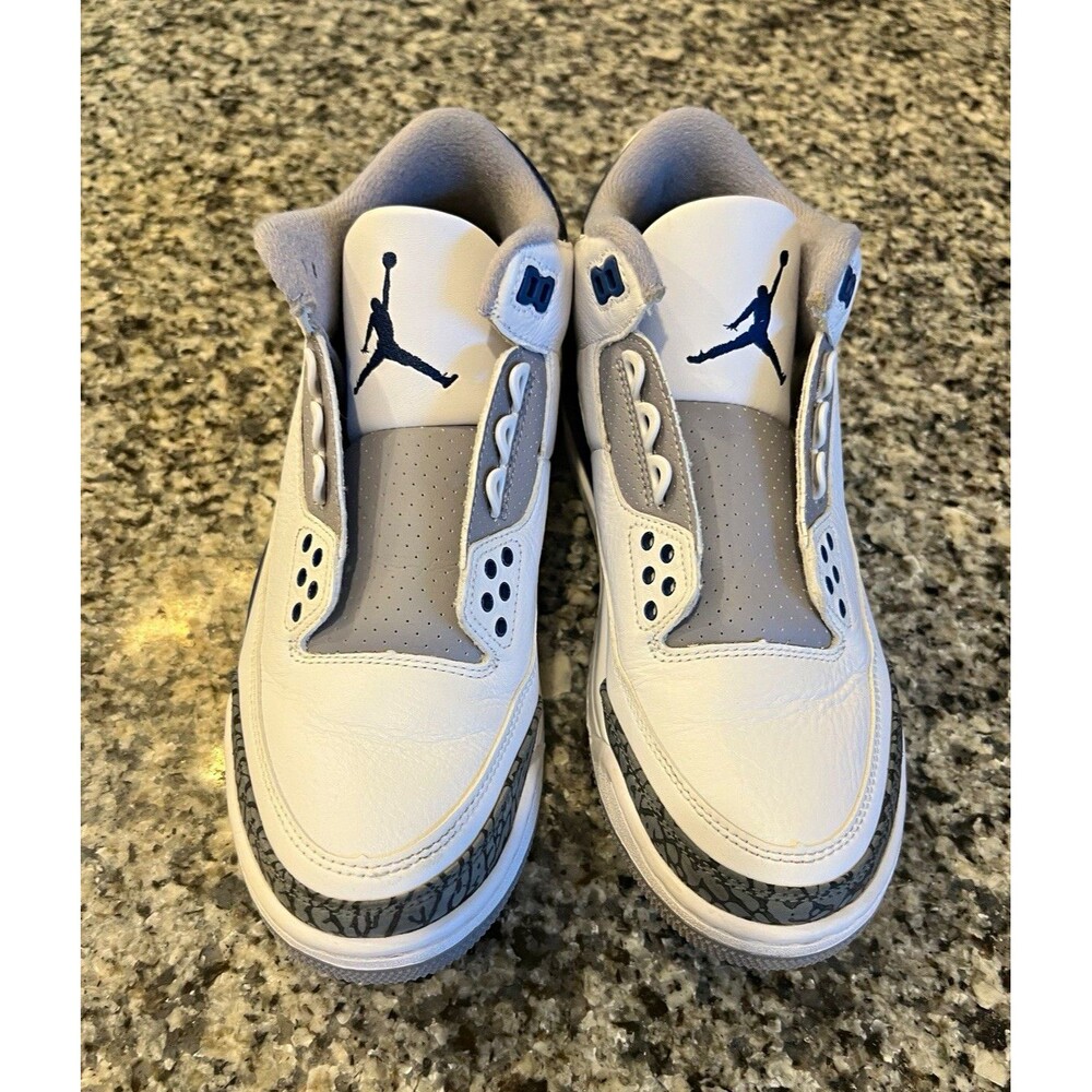 Jordan Air Jordan 3 Retro Midnight Navy CT8532-140 White Gray Leather Sneaker